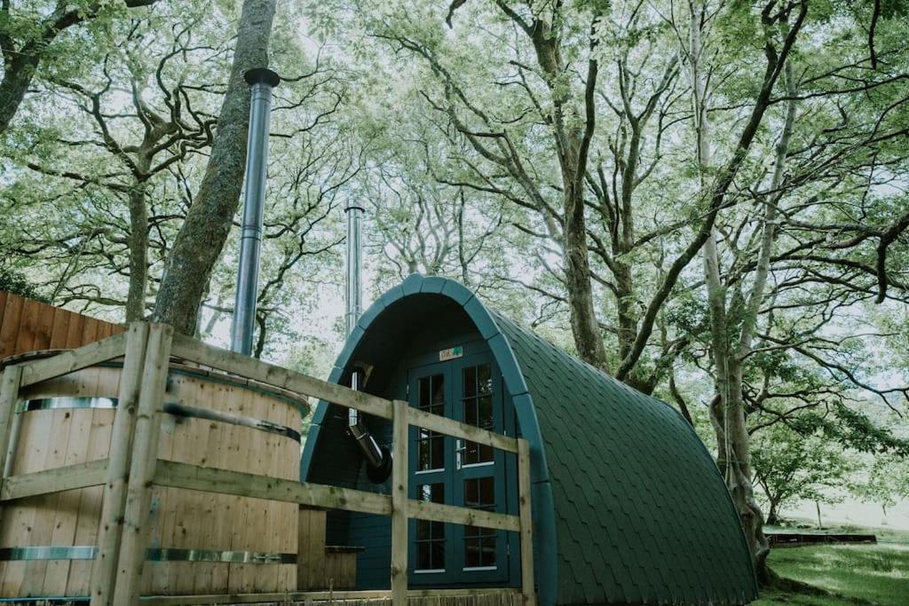 バーマスOak Special Winter Offers - Hot Tub & Log Burnerアパートメント エクステリア 写真